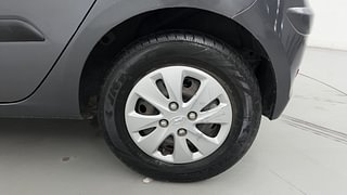 Used 2013 Hyundai i10 magna 1.1 Petrol Manual tyres LEFT REAR TYRE RIM VIEW