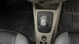 Used 2019 Maruti Suzuki Alto K10 [2014-2019] VXI AMT Petrol Automatic interior GEAR  KNOB VIEW