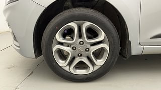 Used 2019 Hyundai Elite i20 [2018-2020] Asta (O) CVT Petrol Automatic tyres LEFT FRONT TYRE RIM VIEW