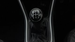 Used 2021 Maruti Suzuki S-Cross Zeta 1.5 Petrol Manual interior GEAR  KNOB VIEW