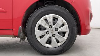 Used 2011 Hyundai i10 [2010-2016] Sportz 1.2 Petrol Petrol Manual tyres RIGHT FRONT TYRE RIM VIEW