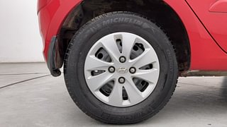 Used 2011 Hyundai i10 [2010-2016] Sportz 1.2 Petrol Petrol Manual tyres RIGHT REAR TYRE RIM VIEW