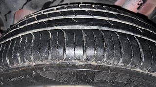 Used 2018 Maruti Suzuki Dzire [2017-2020] ZXi AMT Petrol Automatic tyres LEFT REAR TYRE TREAD VIEW