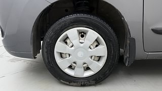 Used 2012 Maruti Suzuki Wagon R 1.0 [2010-2019] LXi Petrol Manual tyres LEFT FRONT TYRE RIM VIEW