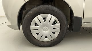 Used 2014 Maruti Suzuki Alto 800 [2012-2016] LXI CNG Petrol+cng Manual tyres LEFT FRONT TYRE RIM VIEW