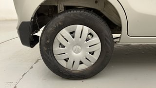 Used 2014 Maruti Suzuki Alto 800 [2012-2016] LXI CNG Petrol+cng Manual tyres RIGHT REAR TYRE RIM VIEW