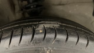 Used 2014 Maruti Suzuki Alto 800 [2012-2016] LXI CNG Petrol+cng Manual tyres RIGHT FRONT TYRE TREAD VIEW