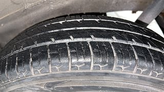 Used 2012 Maruti Suzuki Wagon R 1.0 [2010-2019] LXi Petrol Manual tyres LEFT REAR TYRE TREAD VIEW