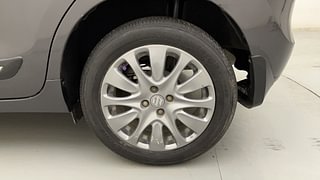 Used 2016 Maruti Suzuki Baleno [2015-2019] Delta Petrol Petrol Manual tyres LEFT REAR TYRE RIM VIEW