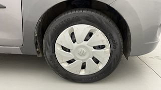 Used 2014 Maruti Suzuki Celerio VXI Petrol Manual tyres RIGHT FRONT TYRE RIM VIEW