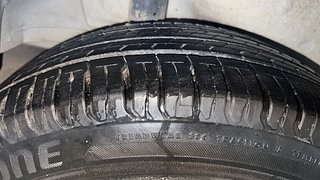 Used 2016 honda Jazz VX Petrol Manual tyres RIGHT REAR TYRE TREAD VIEW