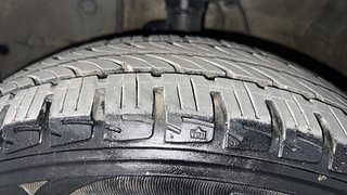 Used 2015 Honda City [2014-2017] SV Petrol Manual tyres LEFT FRONT TYRE TREAD VIEW