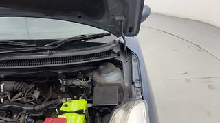 Used 2016 Maruti Suzuki Baleno [2015-2019] Delta Petrol Petrol Manual engine ENGINE LEFT SIDE HINGE & APRON VIEW
