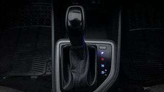 Used 2018 Hyundai Creta [2015-2018] 1.6 SX Plus Auto Petrol Petrol Automatic interior GEAR  KNOB VIEW