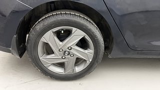 Used 2021 Hyundai Verna SX IVT Petrol Petrol Automatic tyres RIGHT REAR TYRE RIM VIEW