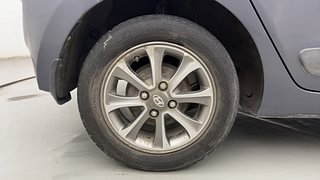 Used 2014 Hyundai Grand i10 [2013-2017] Asta 1.2 Kappa VTVT Petrol Manual tyres RIGHT REAR TYRE RIM VIEW