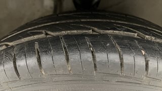 Used 2012 Maruti Suzuki Alto [2010-2013] LXI Petrol Manual tyres RIGHT FRONT TYRE TREAD VIEW