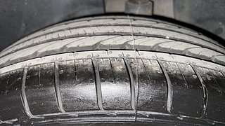 Used 2018 Hyundai Creta [2015-2018] 1.6 SX Plus Auto Petrol Petrol Automatic tyres LEFT REAR TYRE TREAD VIEW