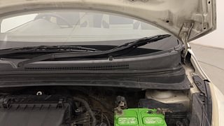 Used 2012 Hyundai i10 [2010-2016] Magna 1.2 Petrol Petrol Manual engine ENGINE LEFT SIDE HINGE & APRON VIEW