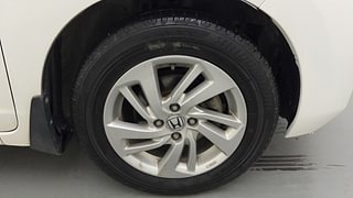 Used 2016 honda Jazz VX Petrol Manual tyres RIGHT FRONT TYRE RIM VIEW