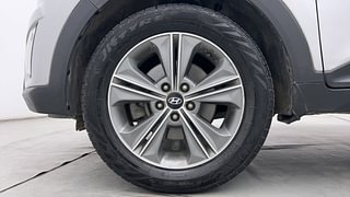 Used 2018 Hyundai Creta [2015-2018] 1.6 SX Plus Auto Petrol Petrol Automatic tyres LEFT FRONT TYRE RIM VIEW