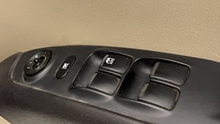 Used 2012 Hyundai i10 [2010-2016] Magna 1.2 Petrol Petrol Manual top_features Power windows