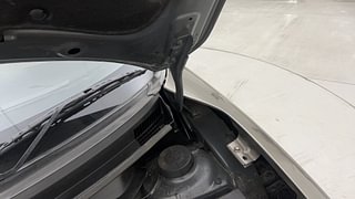 Used 2018 Maruti Suzuki Dzire [2017-2020] VDi AMT Diesel Automatic engine ENGINE LEFT SIDE HINGE & APRON VIEW