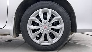 Used 2015 Honda City [2014-2017] SV Petrol Manual tyres RIGHT FRONT TYRE RIM VIEW