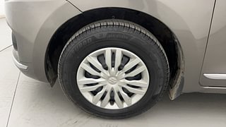 Used 2018 Maruti Suzuki Dzire [2017-2020] VDi AMT Diesel Automatic tyres LEFT FRONT TYRE RIM VIEW