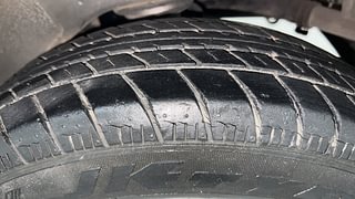 Used 2013 Maruti Suzuki A-Star [2012-2014] VXI Petrol Manual tyres LEFT REAR TYRE TREAD VIEW