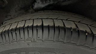 Used 2014 Hyundai i10 [2010-2016] Sportz 1.2 Petrol Petrol Manual tyres LEFT REAR TYRE TREAD VIEW