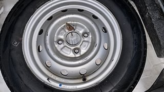 Used 2013 Maruti Suzuki Wagon R 1.0 [2010-2019] LXi Petrol Manual tyres SPARE TYRE VIEW