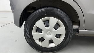 Used 2013 Maruti Suzuki A-Star [2012-2014] VXI Petrol Manual tyres RIGHT REAR TYRE RIM VIEW