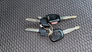 Used 2013 Maruti Suzuki Wagon R 1.0 [2010-2019] LXi Petrol Manual extra CAR KEY VIEW