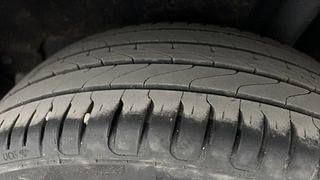 Used 2018 Maruti Suzuki Baleno [2015-2019] Zeta AT Petrol Petrol Automatic tyres LEFT REAR TYRE TREAD VIEW