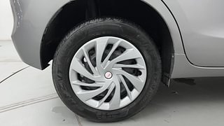 Used 2022 Maruti Suzuki Baleno [2019-2022] Delta Petrol Petrol Manual tyres RIGHT REAR TYRE RIM VIEW