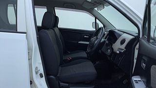 Used 2013 Maruti Suzuki Wagon R 1.0 [2010-2019] LXi Petrol Manual interior RIGHT SIDE FRONT DOOR CABIN VIEW