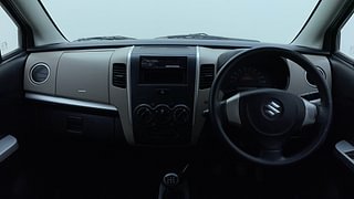 Used 2013 Maruti Suzuki Wagon R 1.0 [2010-2019] LXi Petrol Manual interior DASHBOARD VIEW