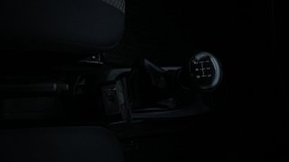 Used 2013 Maruti Suzuki Wagon R 1.0 [2010-2019] LXi Petrol Manual interior GEAR  KNOB VIEW
