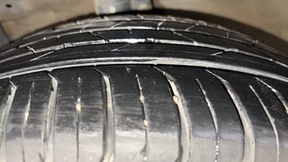 Used 2015 Maruti Suzuki Ciaz [2014-2017] ZXI+ Petrol Manual tyres LEFT FRONT TYRE TREAD VIEW