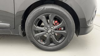 Used 2015 Hyundai Xcent [2014-2017] SX AT (O) Petrol Petrol Automatic tyres RIGHT FRONT TYRE RIM VIEW