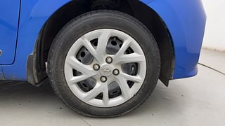Used 2019 Hyundai Grand i10 [2017-2020] Magna 1.2 Kappa VTVT CNG Petrol+cng Manual tyres RIGHT FRONT TYRE RIM VIEW