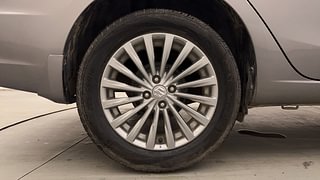 Used 2015 Maruti Suzuki Ciaz [2014-2017] ZXI+ Petrol Manual tyres RIGHT REAR TYRE RIM VIEW