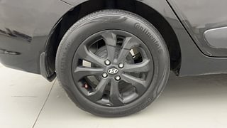 Used 2015 Hyundai Xcent [2014-2017] SX AT (O) Petrol Petrol Automatic tyres RIGHT REAR TYRE RIM VIEW