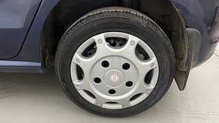 Used 2015 Volkswagen Polo [2015-2019] Comfortline 1.2L (P) Petrol Manual tyres LEFT REAR TYRE RIM VIEW