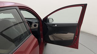 Used 2014 Hyundai Xcent [2014-2017] S Petrol Petrol Manual interior RIGHT FRONT DOOR OPEN VIEW