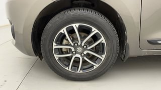 Used 2021 Maruti Suzuki Swift ZXI Plus AMT Petrol Automatic tyres LEFT FRONT TYRE RIM VIEW