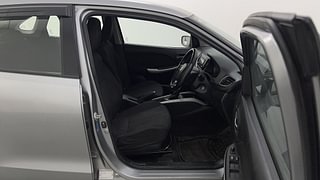 Used 2016 Maruti Suzuki Baleno [2015-2019] Delta AT Petrol Petrol Automatic interior RIGHT SIDE FRONT DOOR CABIN VIEW