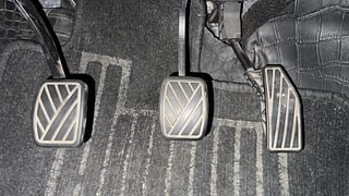 Used 2021 Maruti Suzuki Baleno [2019-2022] Alpha Petrol Petrol Manual interior PEDALS VIEW