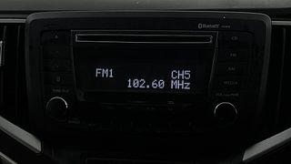 Used 2016 Maruti Suzuki Baleno [2015-2019] Delta AT Petrol Petrol Automatic top_features Integrated (in-dash) music system